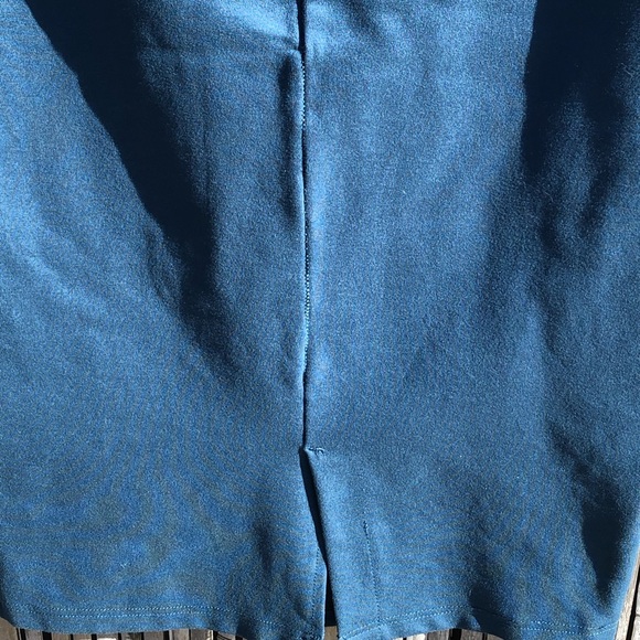 Torrid Size 2 Teal Pencil Skirt - Picture 3 of 10
